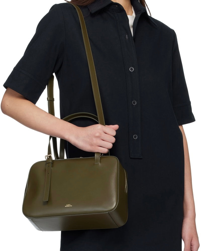 A.P.C. Structured Leather Shoulder Bag 💼 最新限定真皮橄欖綠