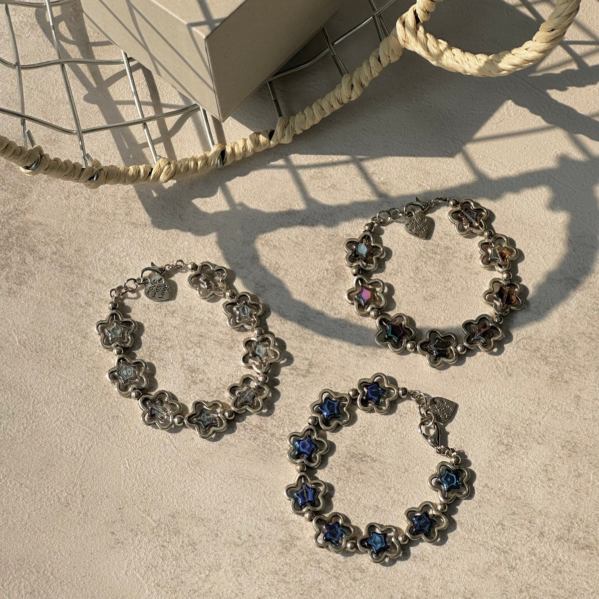 Otro Accesorio 西班牙手工飾物 - Flower & Star Layered Bracelet