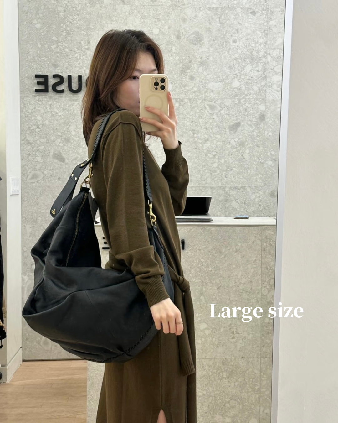 Vivienne Westwood Agnes Shoulder Bag 100%全牛皮超美牛角包［大推薦必入手Lemaire平替版 舊版金扣限時大折扣中!］