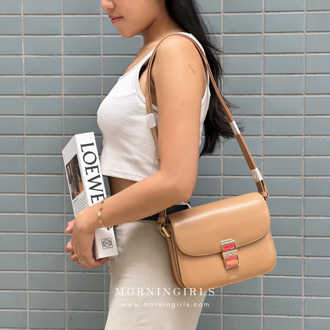 A.P.C. Grace Bag [經典金扣 SMALL]［深啡猄皮美德拉風限定上架］