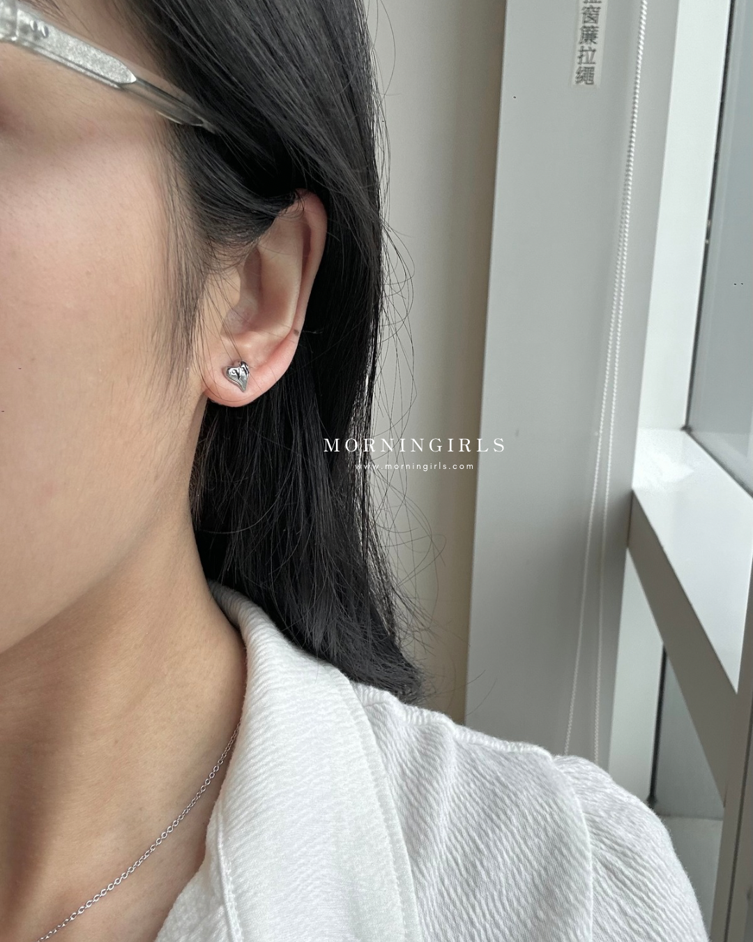 Vivienne Westwood Leodaria Earrings 925純銀 簡潔鴛鴦耳環 [最新上架! 限量現貨優惠中!]