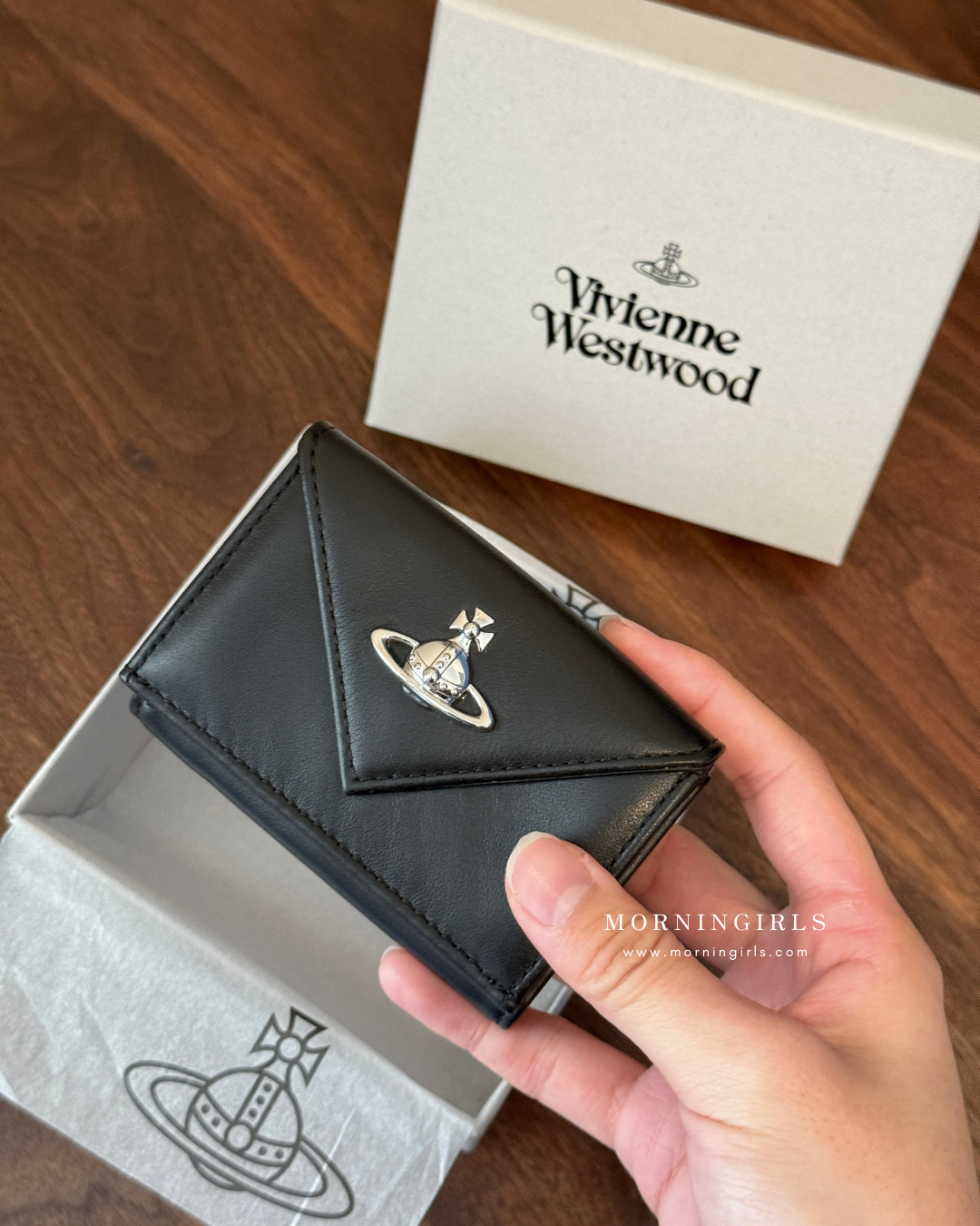 Vivienne Westwood Envelope Mini Wallet 掌心小銀包 [最新秋冬奶啡小牛皮 小尺寸銀包推介!]