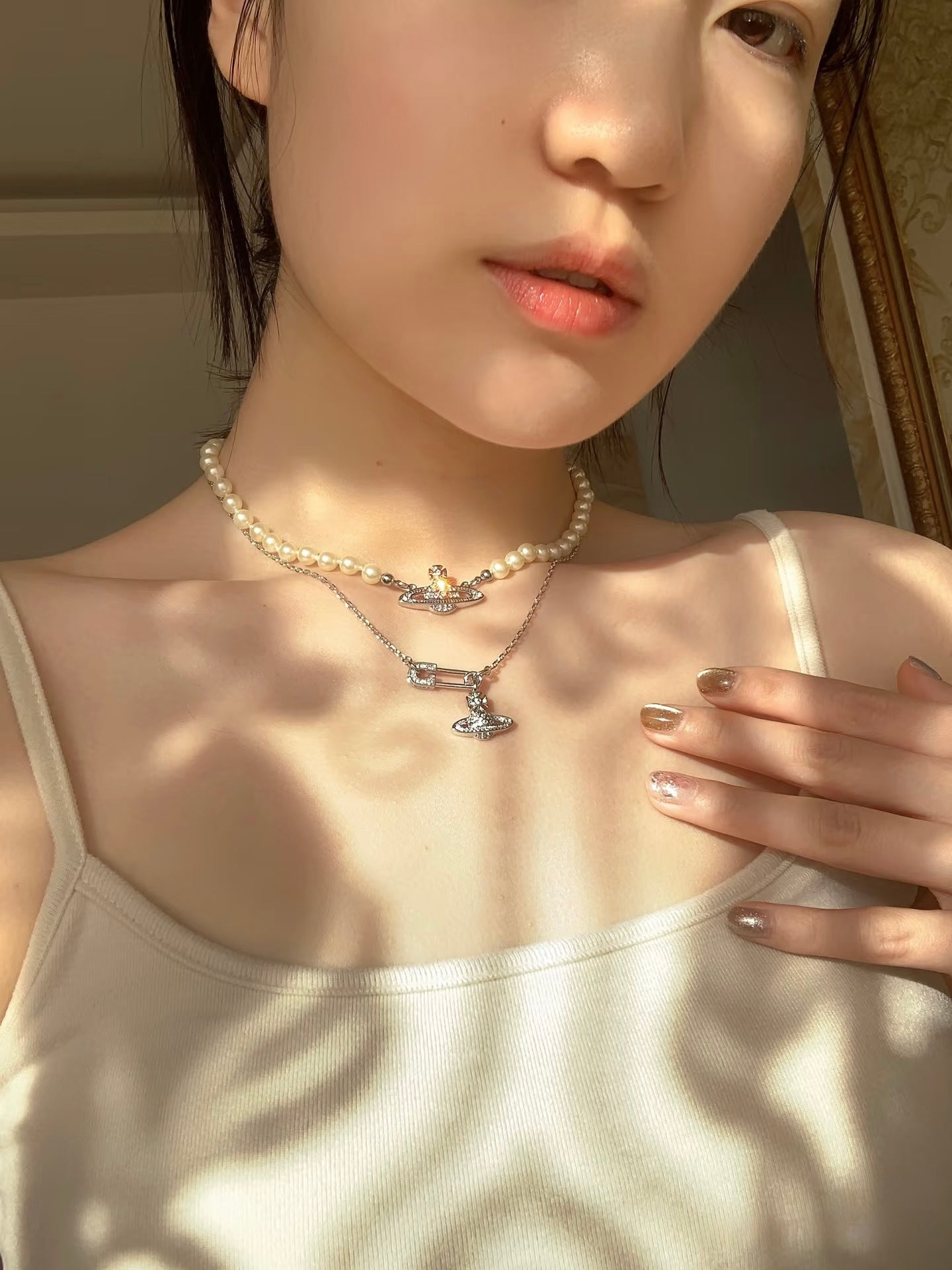 Vivienne Westwood Lucrece Orb Necklace 扣針閃鑽🧷 [Blackpink Jennie同款扣針系列]