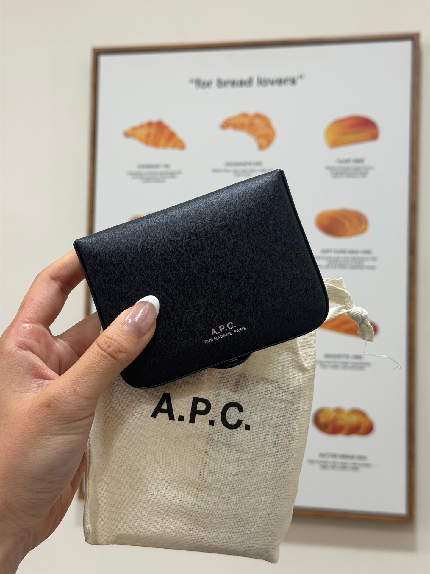 A.P.C. Josh Wallet 盒子銀包  [超治癒燕麥黃優惠中 銷量第一♡中性款式男女適用]