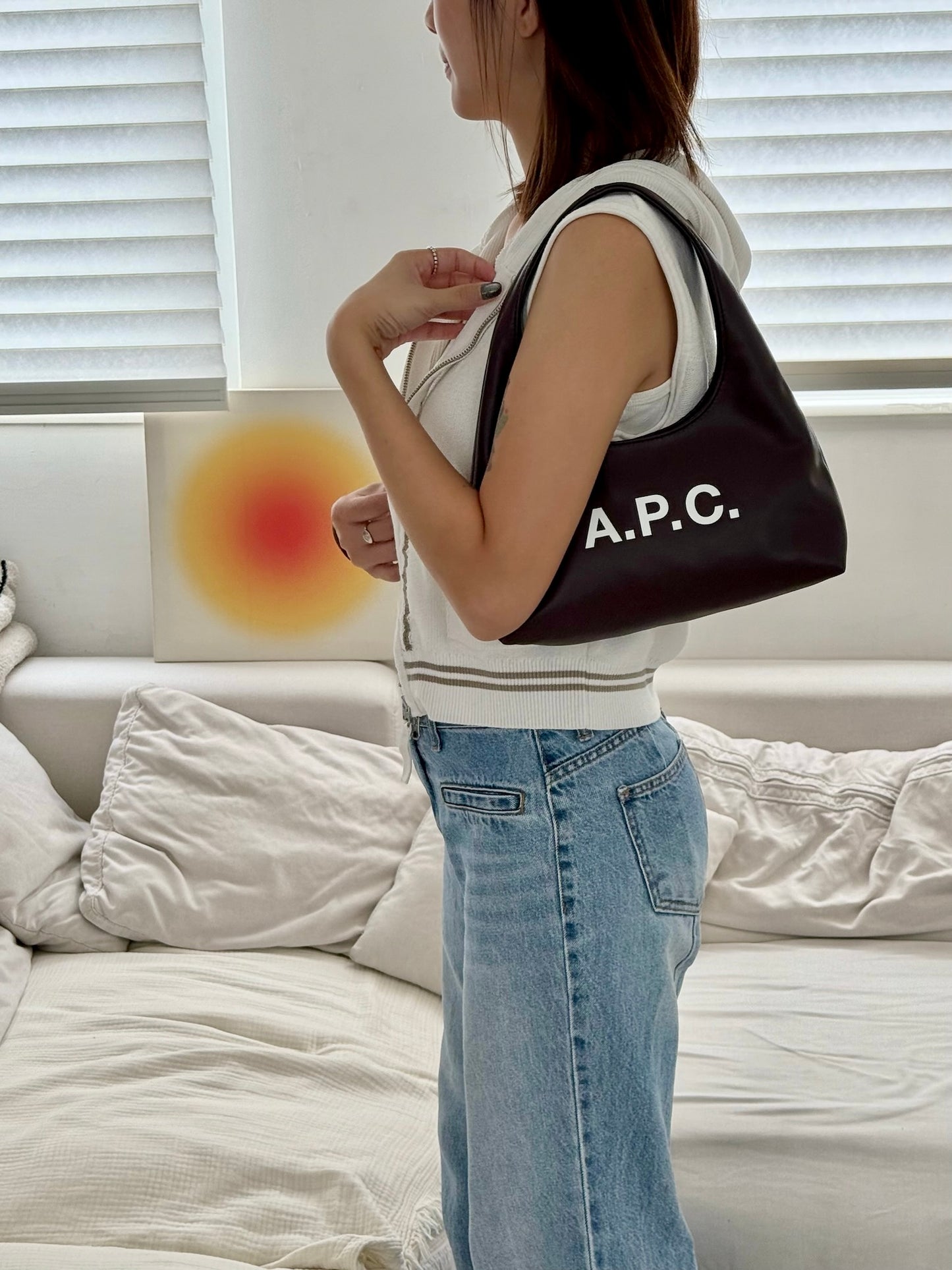 A.P.C. Baby Ninon Shoulder Bag［最新上架! 超可愛腋下袋! 全現貨發售中］