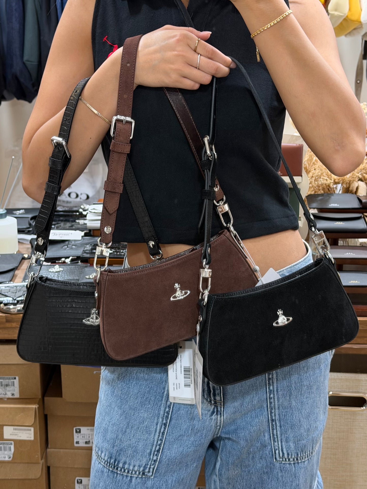 Vivienne Westwood Tasha Shoulder Phone Bag 最新腋下袋 [韓國aespa Winter同款 限量優惠現貨發售中!]