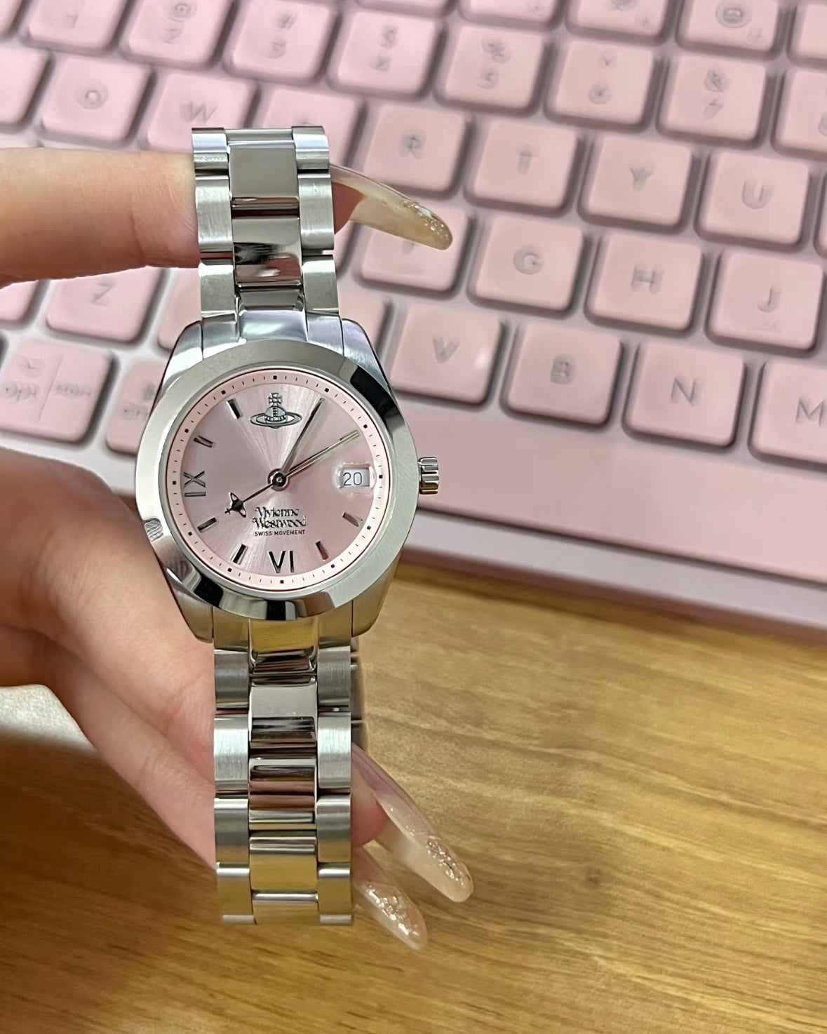 Vivienne Westwood Fenchurch Watch 29mm 冰莓粉 [小手腕推介!]