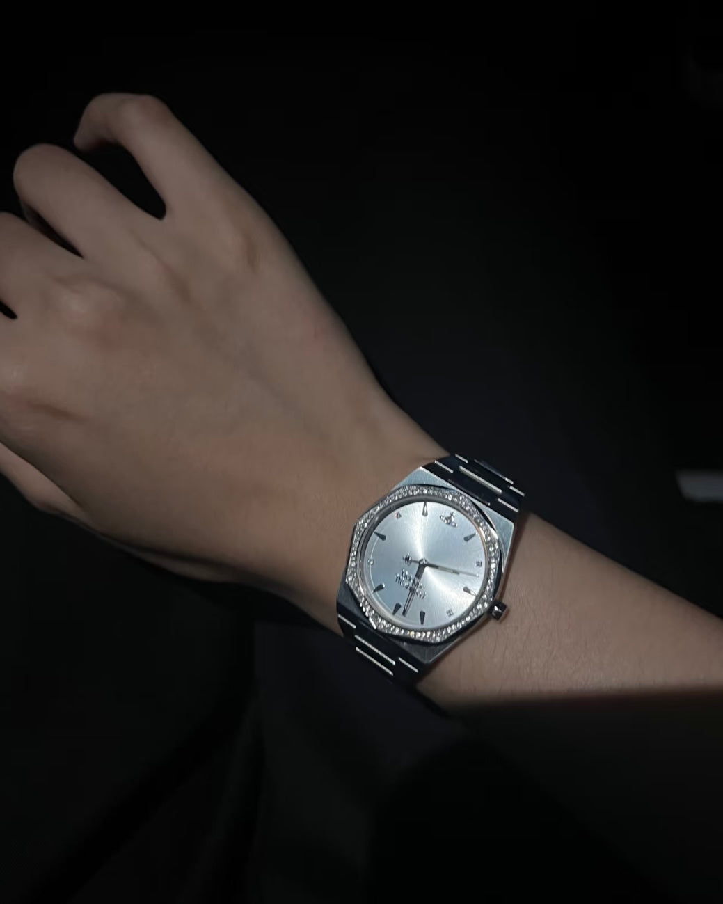 Vivienne Westwood Watch 33mm Moonlight 🌙 [最新上架! 鑲鑽款防水瑞士機芯!]