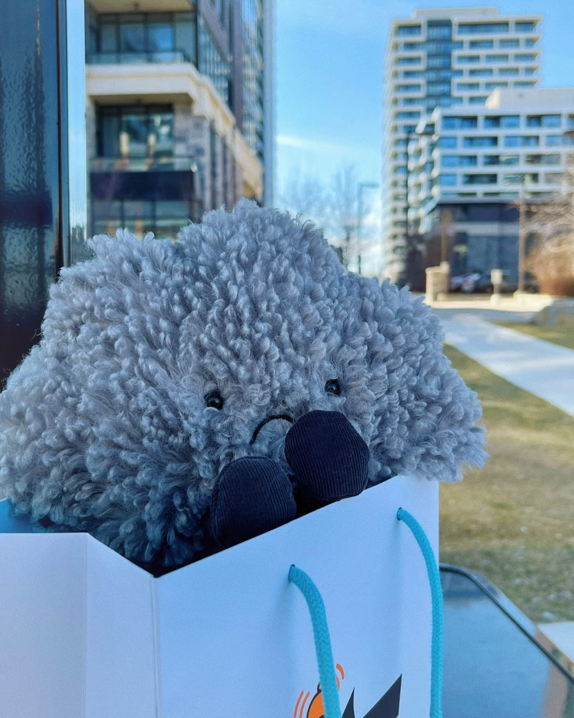 Jellycat 不開心小黑雲 Shoulder Bag [最後1個現貨 完售下架!]