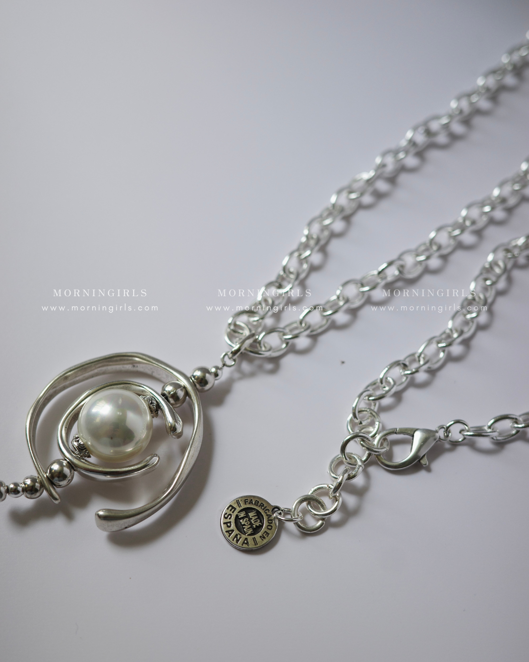 Otro Accesorio 西班牙手工飾物 - Pearl in a Twist Necklace [NEW ITEM!]