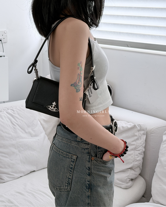 Vivienne Westwood Hazel Handbag 黑色十字紋 [SMALL限量現貨大折扣中! 防刮花堅挺]