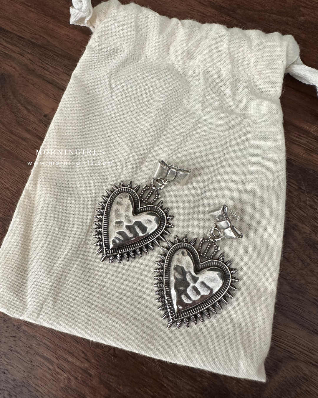 Otro Accesorio 西班牙手工飾物 - Ribbon Heart Earrings  [NEW ITEM!]