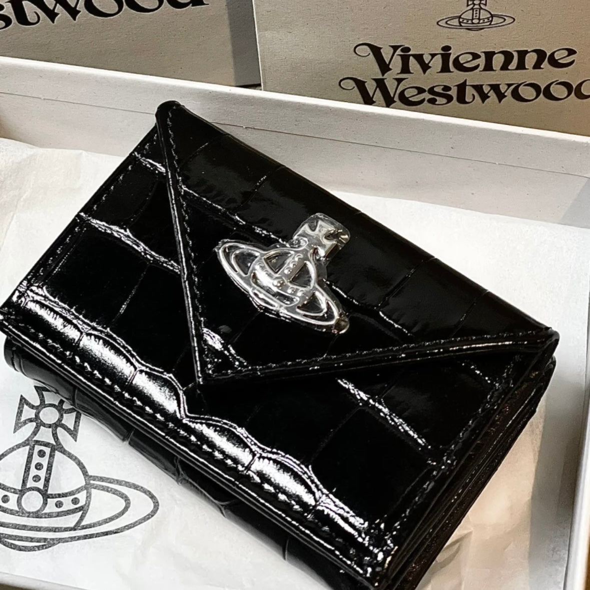 Vivienne Westwood Envelope Mini Wallet 掌心小銀包 [最新秋冬奶啡小牛皮 小尺寸銀包推介!]