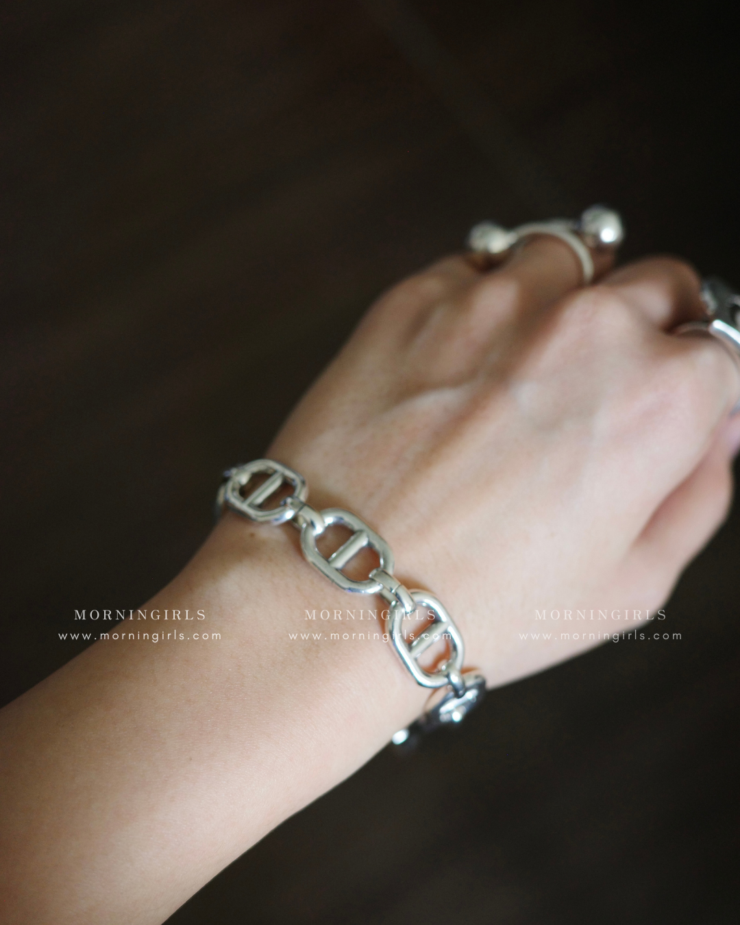 Otro Accesorio 西班牙手工飾物 - H-lock Chained Bracelet