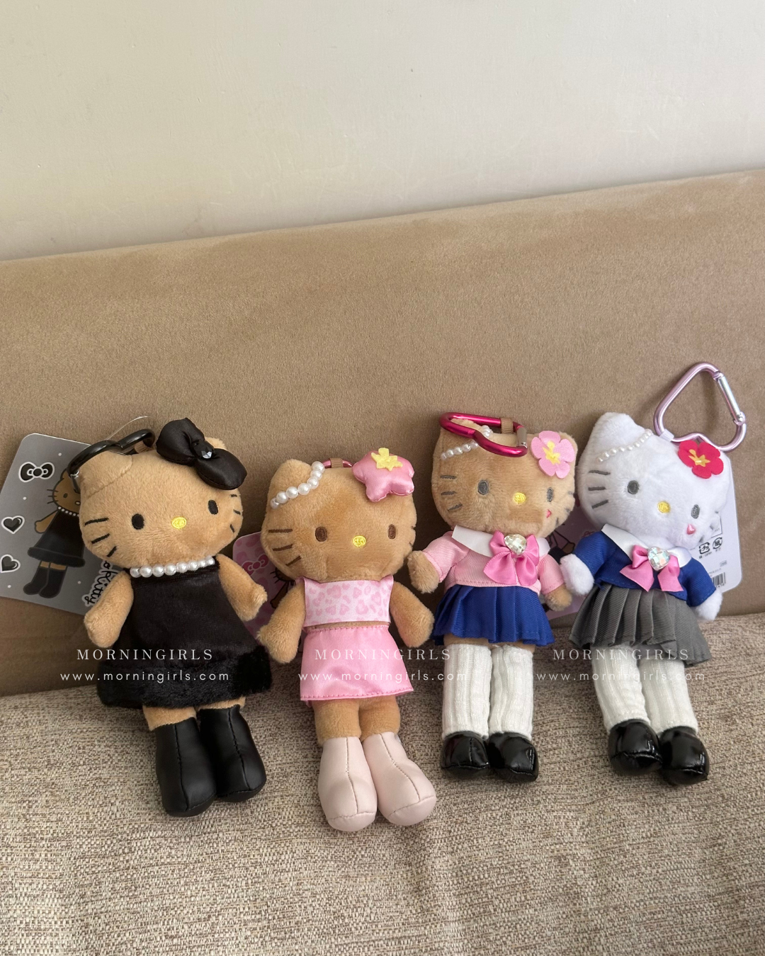 長腿 Hello Kitty 掛飾 𝜗𝜚 日本限定 [大量現貨到達⋆˙⟡可到旺角門市即時購買現貨!]