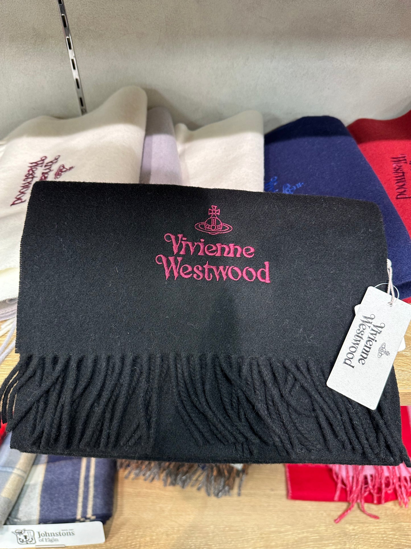 Vivienne Westwood Embroidered Logo Scarf (100% wool) [白色現貨中 日本版 意大利製!]