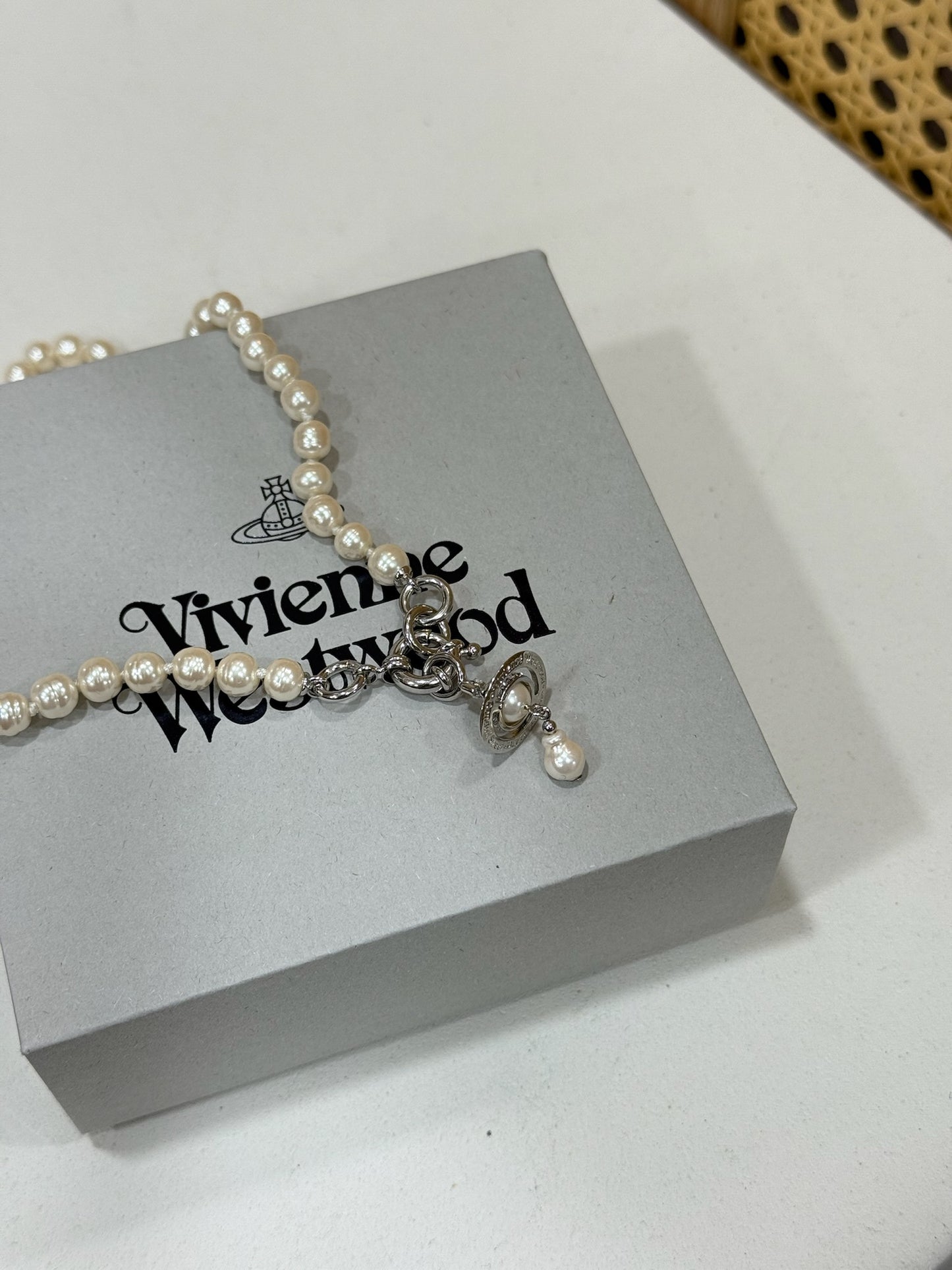 Vivienne Westwood Aleksa Pearl Choker 巴洛克水滴珍珠 [NANA同款 最新上架! 超級美! 超限量優惠現貨!]