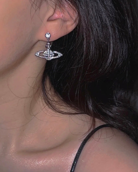 Vivienne Westwood Drop Earrings [超閃約會穿搭推薦♡]