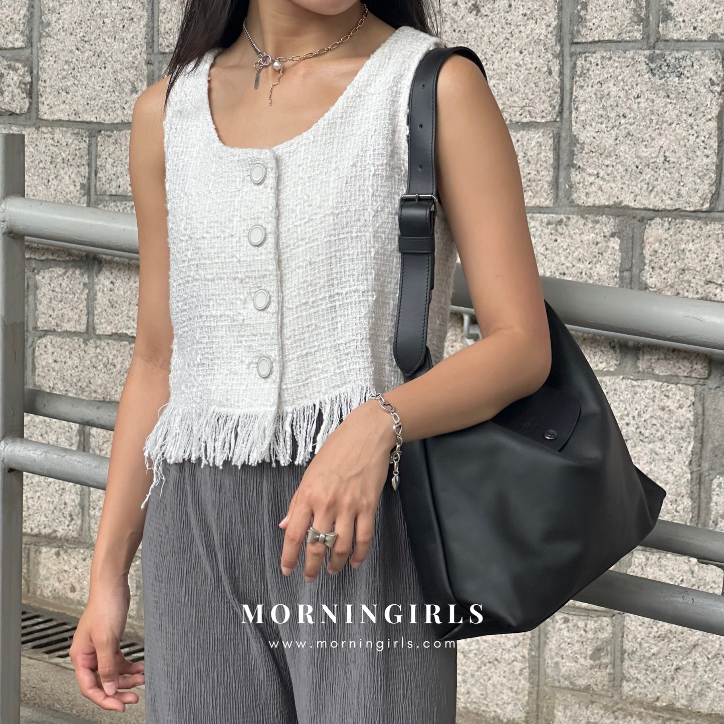LONGCHAMP Le Pliage Xtra M Hobo Bag 超熱賣真皮系列［超人氣黑色大象灰限量現貨優惠中 完售即止!］