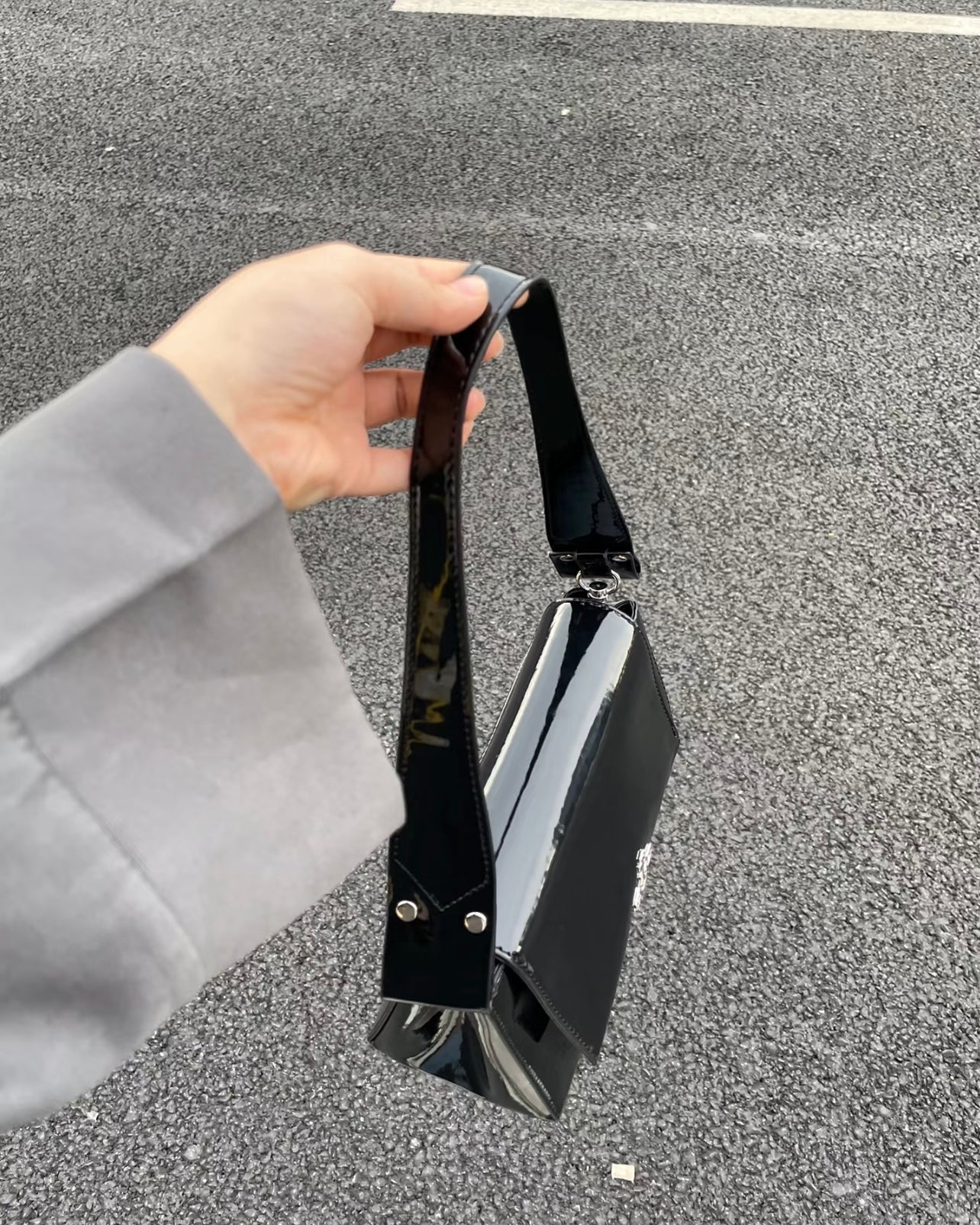 Vivienne Westwood Hazel Handbag 漆皮黑 [MEDIUM限量現貨大折扣中!]