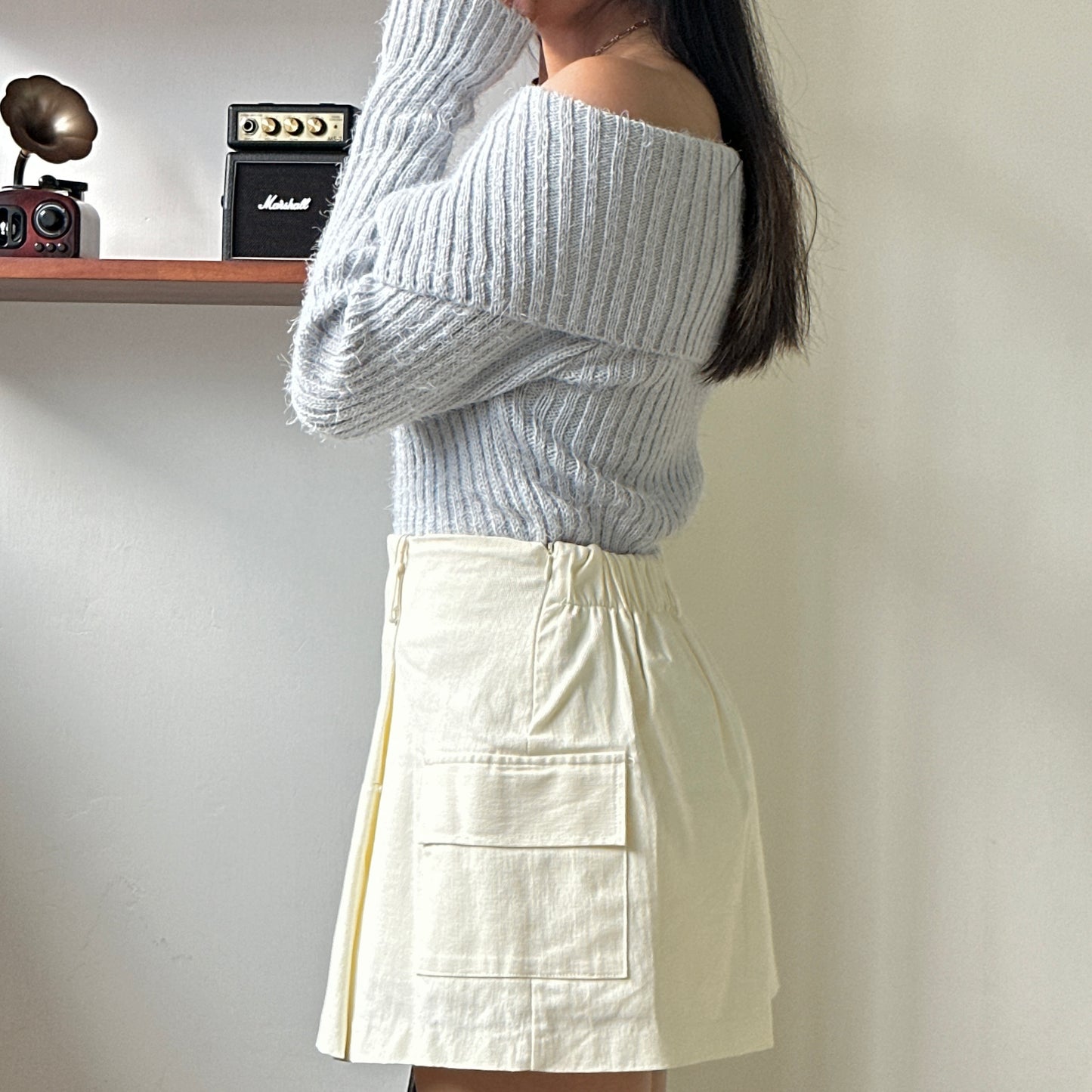 毛毛大反領OFF SHOULDER KNITTED TOP [門市搬遷清貨限時優惠$129!]
