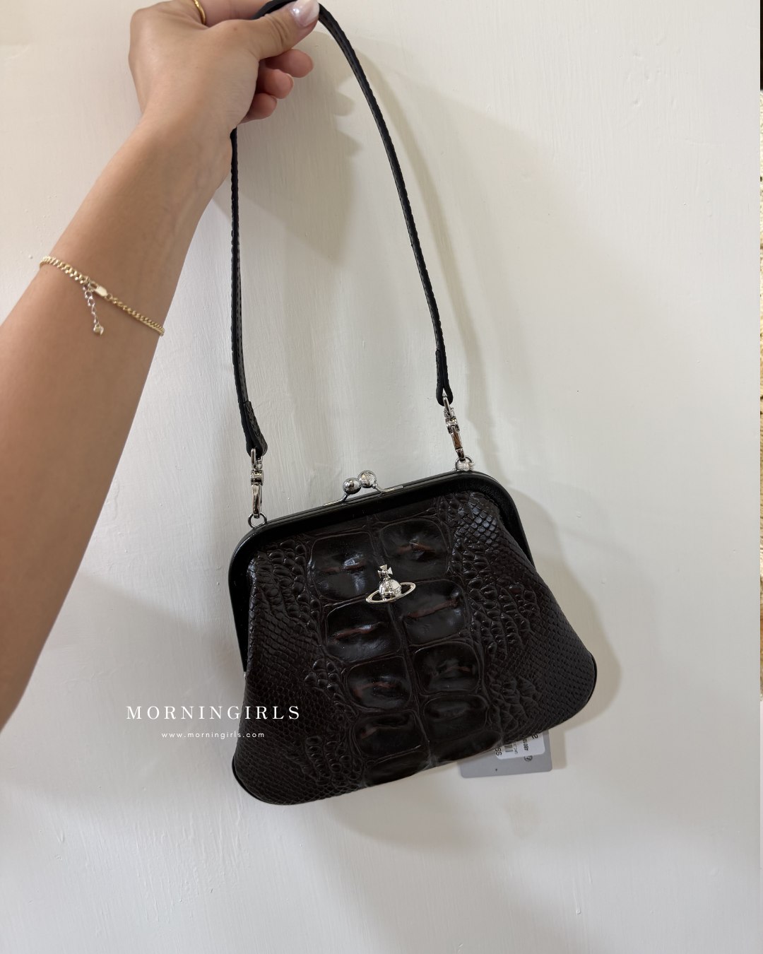 Vivienne Westwood Chelsea Vivienne's Clutch Bag 最新鱷魚紋 [NEW! 限量6折優惠中 完售即止]
