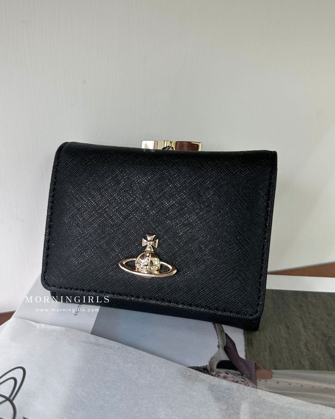 Vivienne Westwood Small Frame Wallet 復古金十字紋 [雙11折上折 超罕有相位! ]