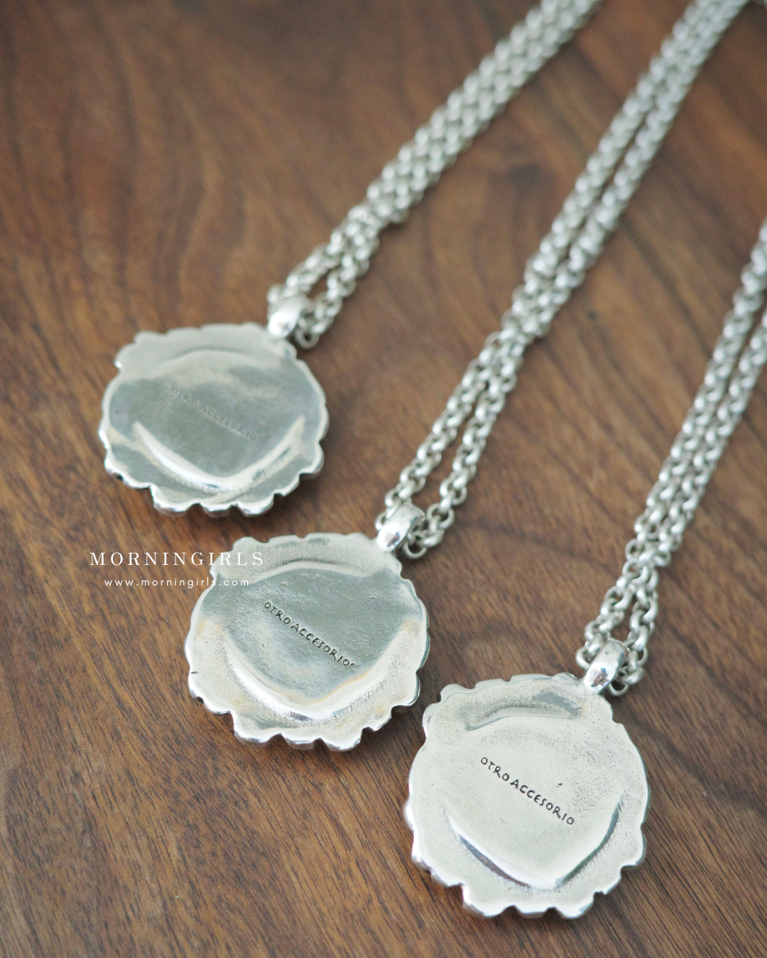 Otro Accesorio 西班牙手工飾物 - Flower Necklace 經典花花頸鏈 [NEW ITEM!]