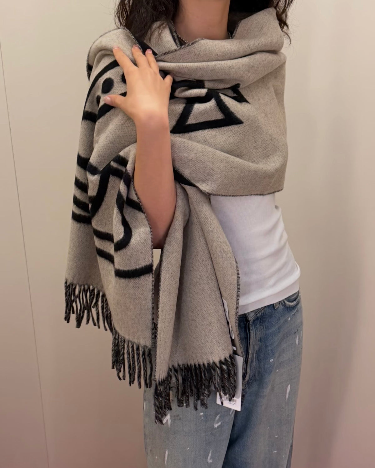 Vivienne Westwood Reversible ORB Logo Scarf 大尺寸雙面頸巾 (100%羊毛) [日本限定! 已停產最後微量預訂]