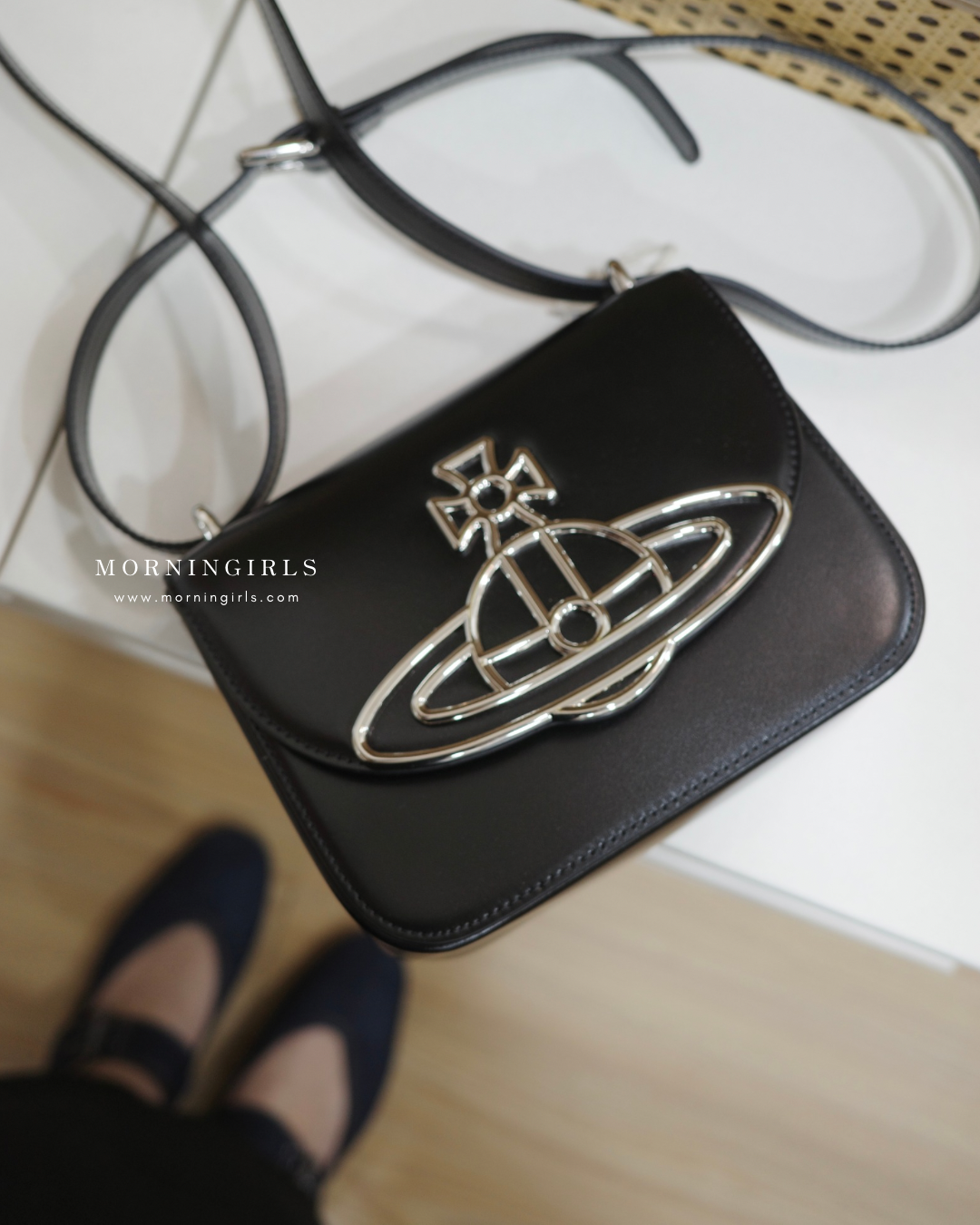 Vivienne Westwood Linda Bag [大ORB LOGO! BLACK FRIDAY折上折 直減$1000! 側孭或斜孭兩用!］