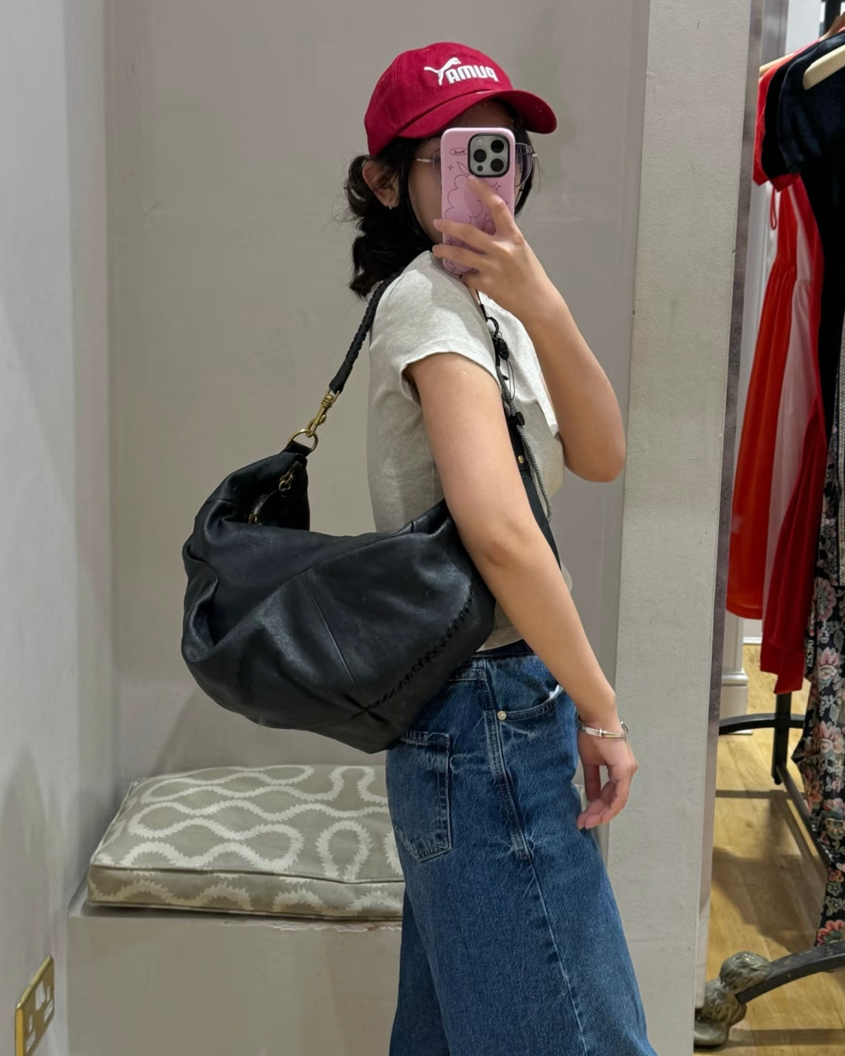 Vivienne Westwood Agnes Shoulder Bag 100%全牛皮超美牛角包［大推薦必入手Lemaire平替版 舊版金扣限時大折扣中!］