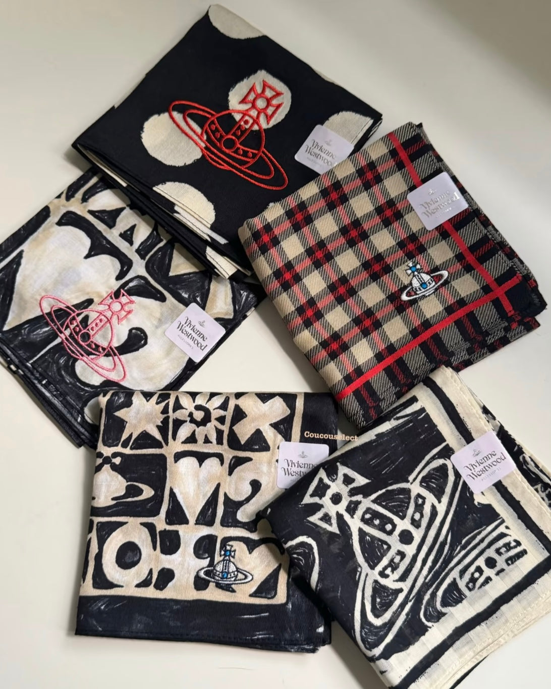 Vivienne Westwood 日本限定多用途方巾 [日本已停產! 數量有限現貨完售下架!]