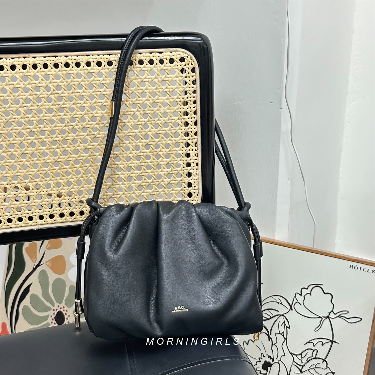 A.P.C. Ninon Shoulder Mini Bag [已停產 黑色最後一個現貨 完售下架!]