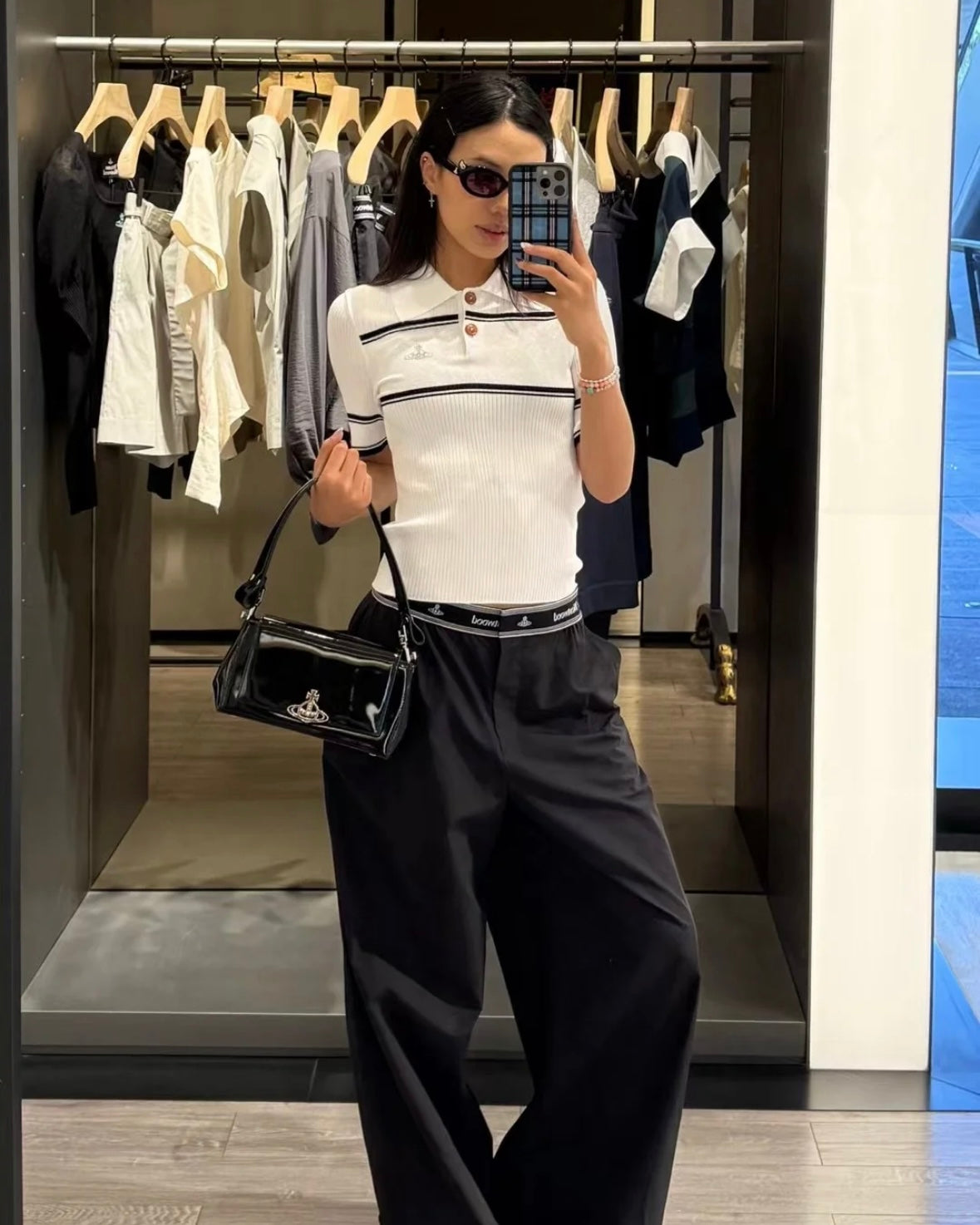 Vivienne Westwood Hazel Handbag 漆皮黑 [MEDIUM限量現貨大折扣中!]