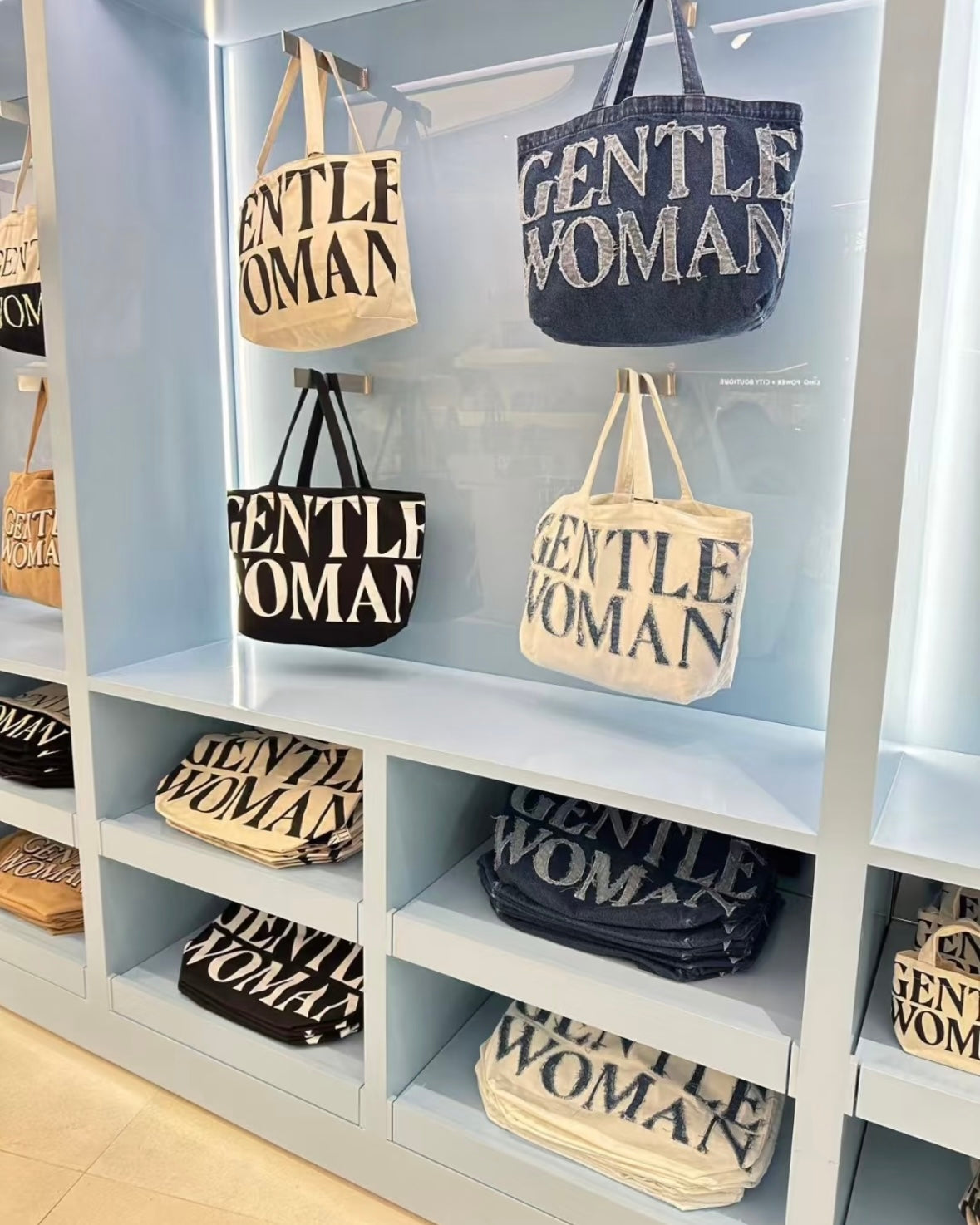 Gentlewoman Denim Tote Bag［超熱賣爛牛仔 夏天必備單品!］