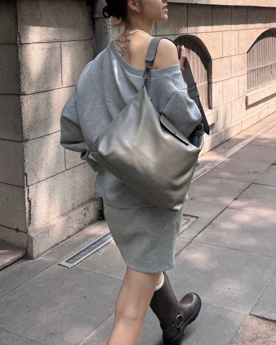 LONGCHAMP Le Pliage Xtra M Hobo Bag 超熱賣真皮系列［超人氣黑色大象灰限量現貨優惠中 完售即止!］