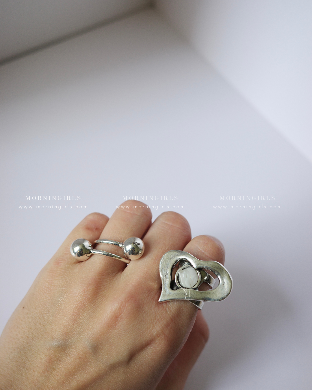 Otro Accesorio 西班牙手工飾物 - Double Ball Ball Ring  [NEW ITEM!可自行調節大小 超好配襯]