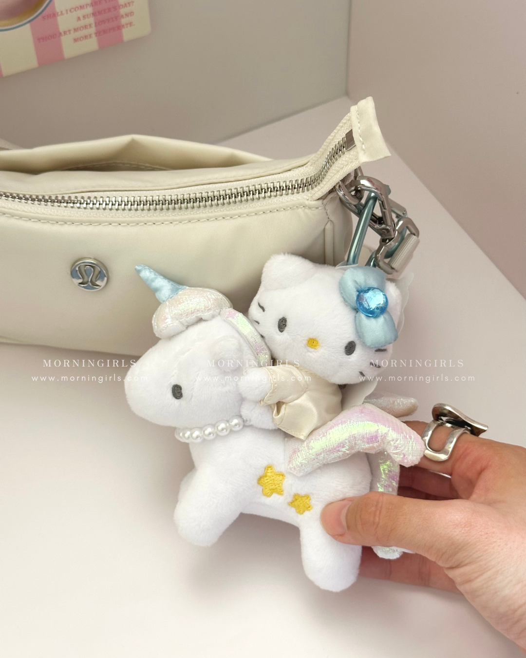 獨角獸 Hello Kitty 掛飾 🩵⋆.˚ [日本限定]