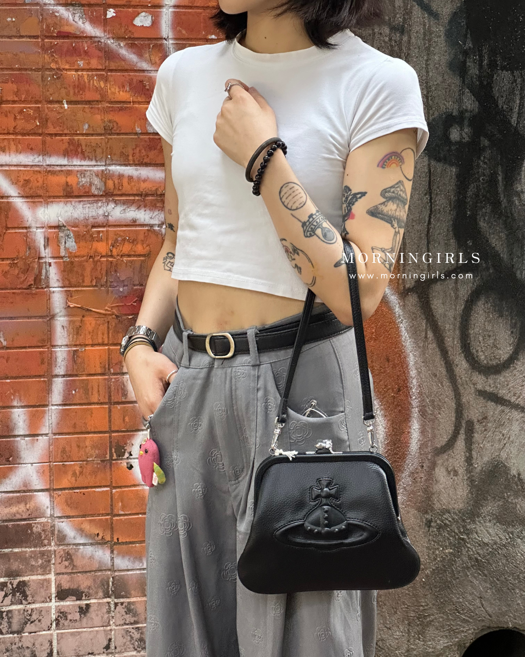 Vivienne Westwood Chelsea Vivienne's Clutch Bag 黑色荔枝皮