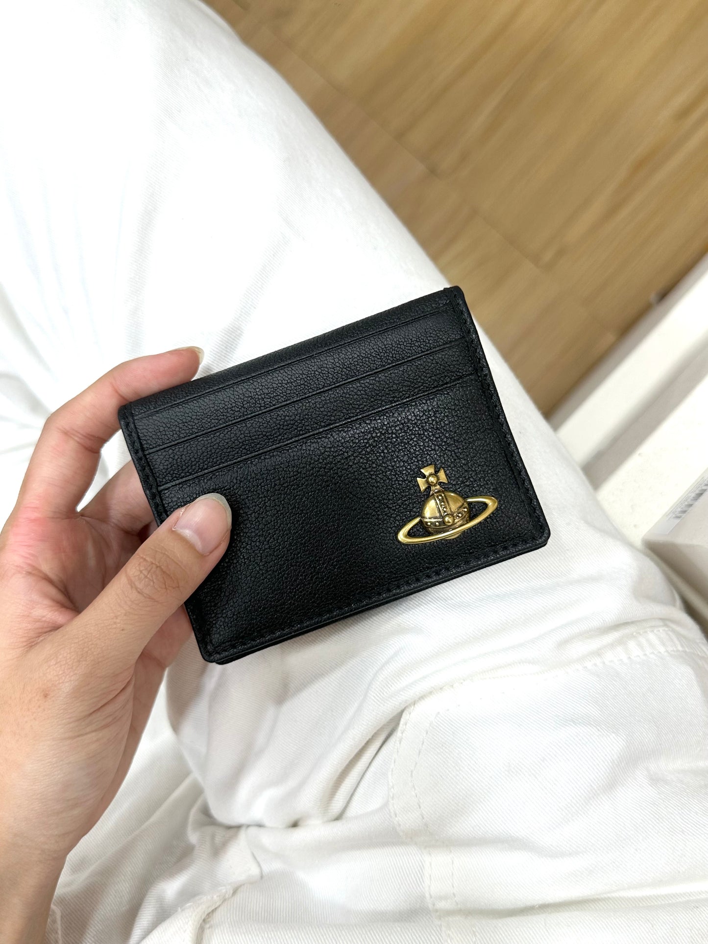 Vivienne Westwood Bifold Cardholder 復古金牛皮 [已停產 現貨完售下架!]