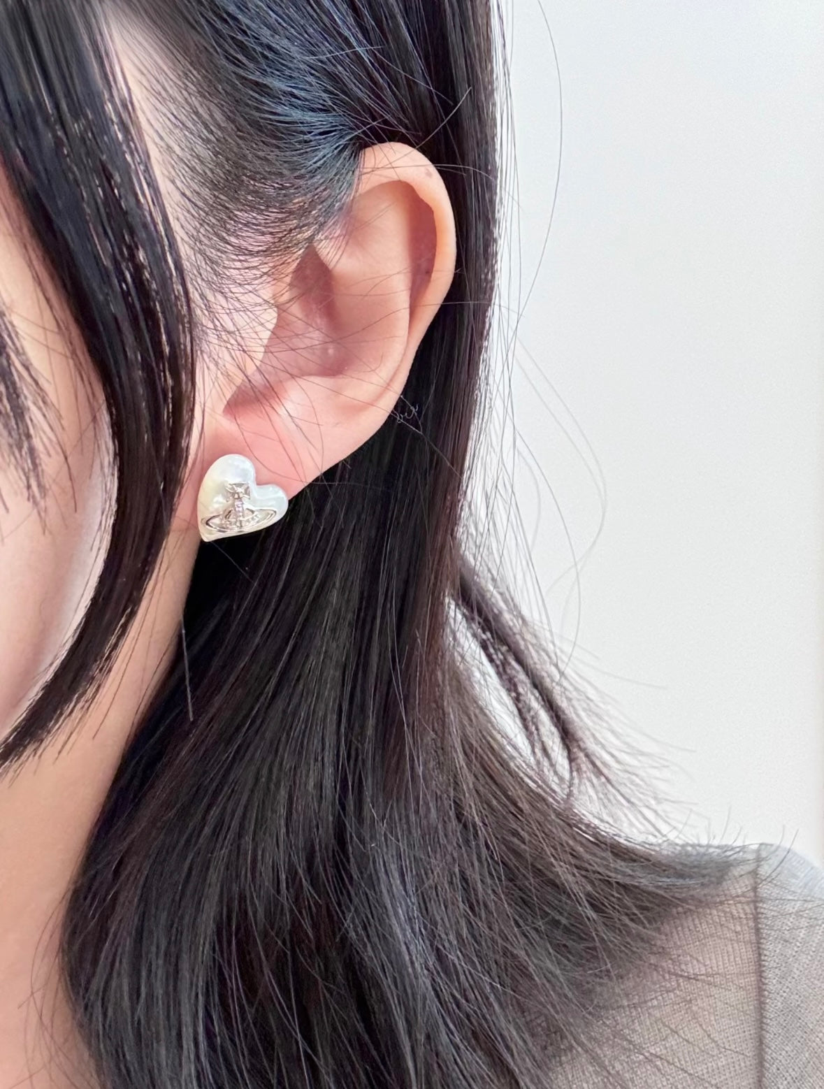 Vivienne Westwood Thomasina Earrings [絕美愛心星球 限時大折扣中!]