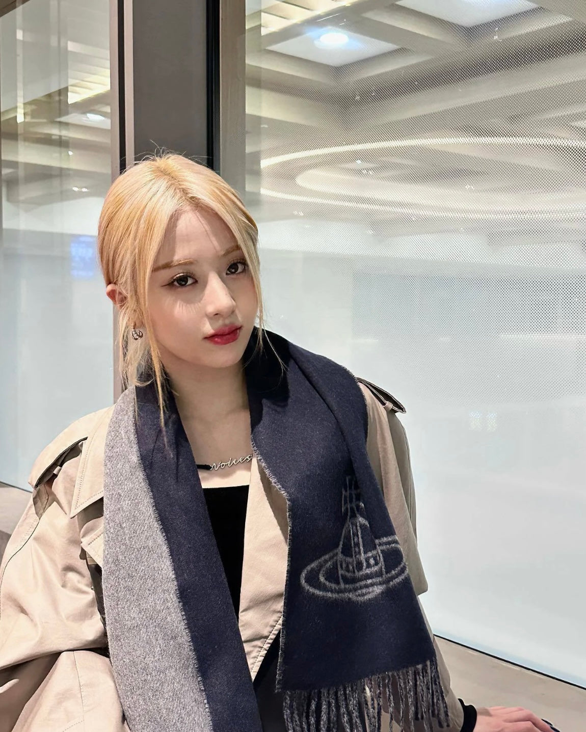 Vivienne Westwood Double ORB Logo Scarf (100% wool) 藍灰雙面 [LE SSERAFIM許允真同款]