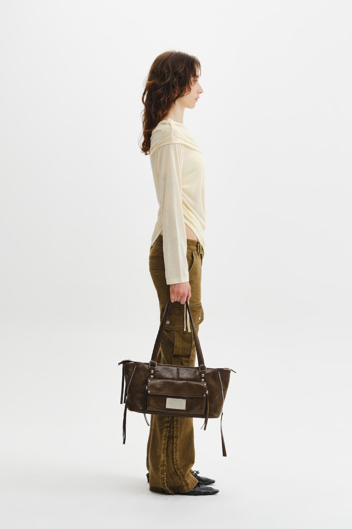 韓國選物🇰🇷 Matin Kim Flap Pocket Shoulder Bag 側拉鍊翻蓋口袋單肩包袋［沉穩復古盡顯知性魅力！］