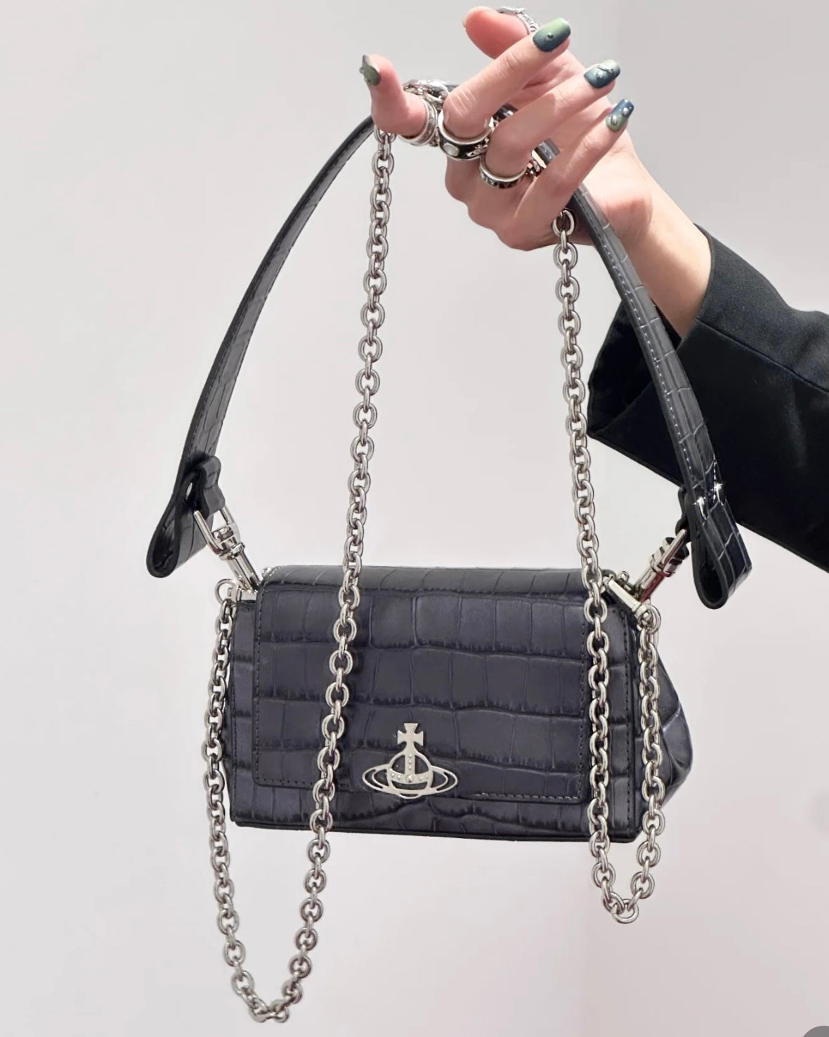 Vivienne Westwood Hazel Handbag SS25鐵灰鱷魚皮［已停產! 最後一個small現貨完售下架!］