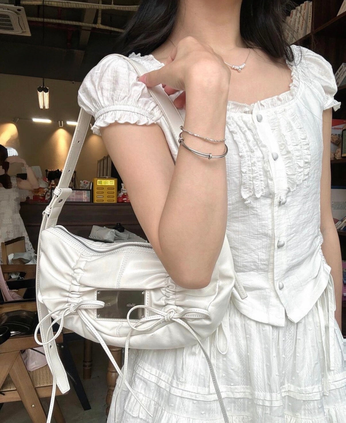 Matin Kim Half Shirring Ribbon Round Bag 最新韓國選物🇰🇷柔褶蝴蝶結半月袋［超熱賣甜酷風 肩帶可調節2用! 粉紅粉藍最新上架］