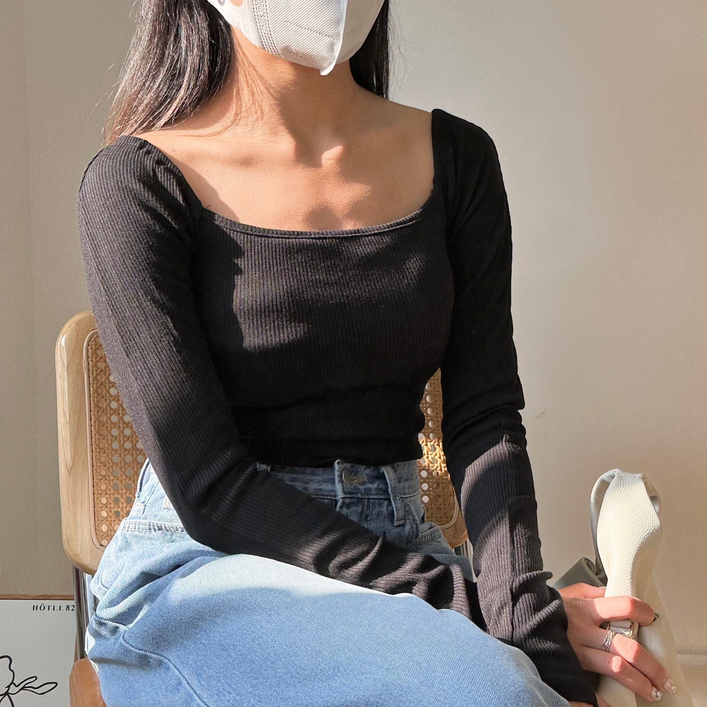 有PAD方領彈性直紋Top [門市搬遷清貨限時優惠$129!]