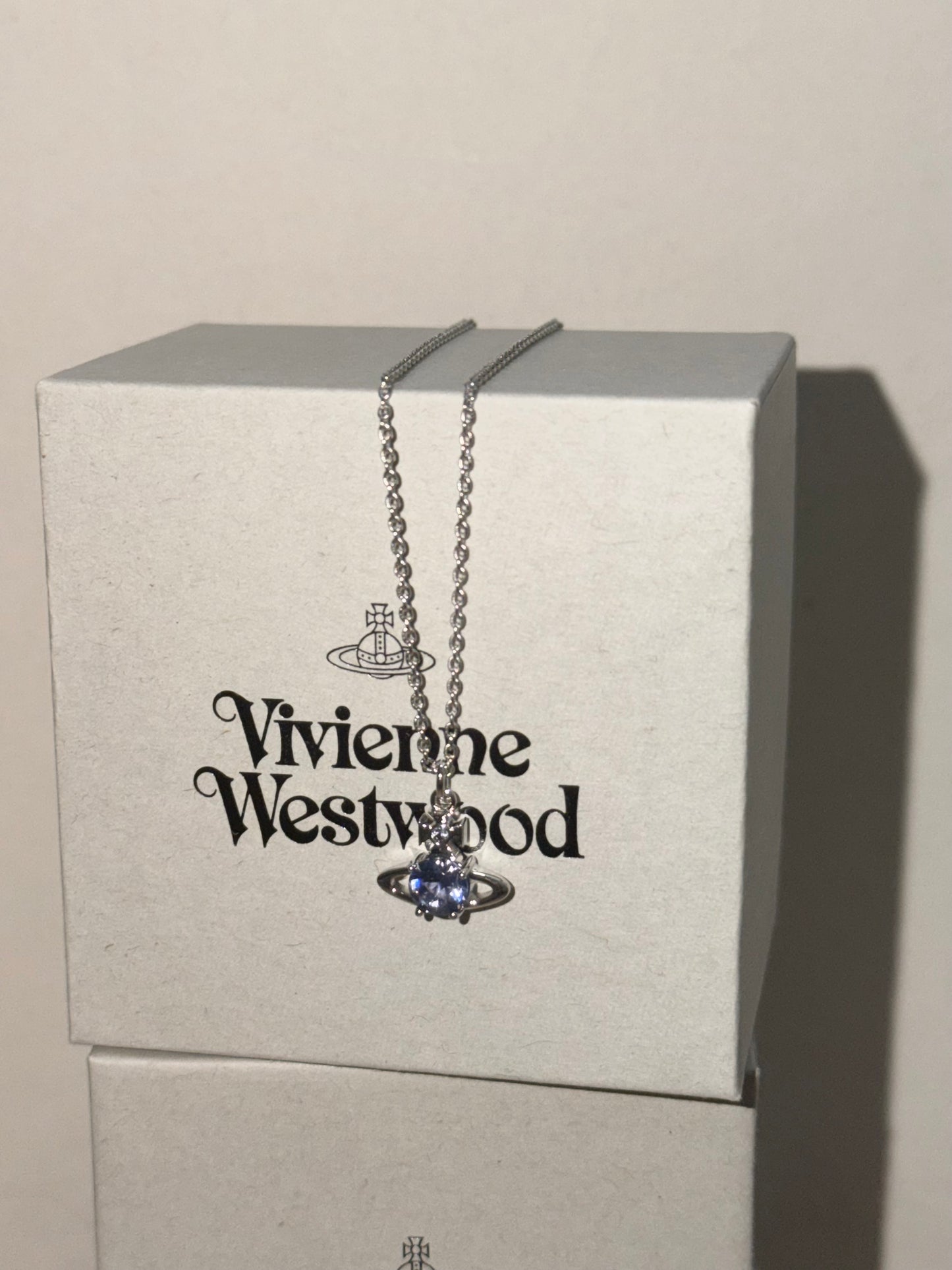 Vivienne Westwood Reina Necklace 2026最新限定薰衣草紫色 💜[低調精緻小閃鑽]