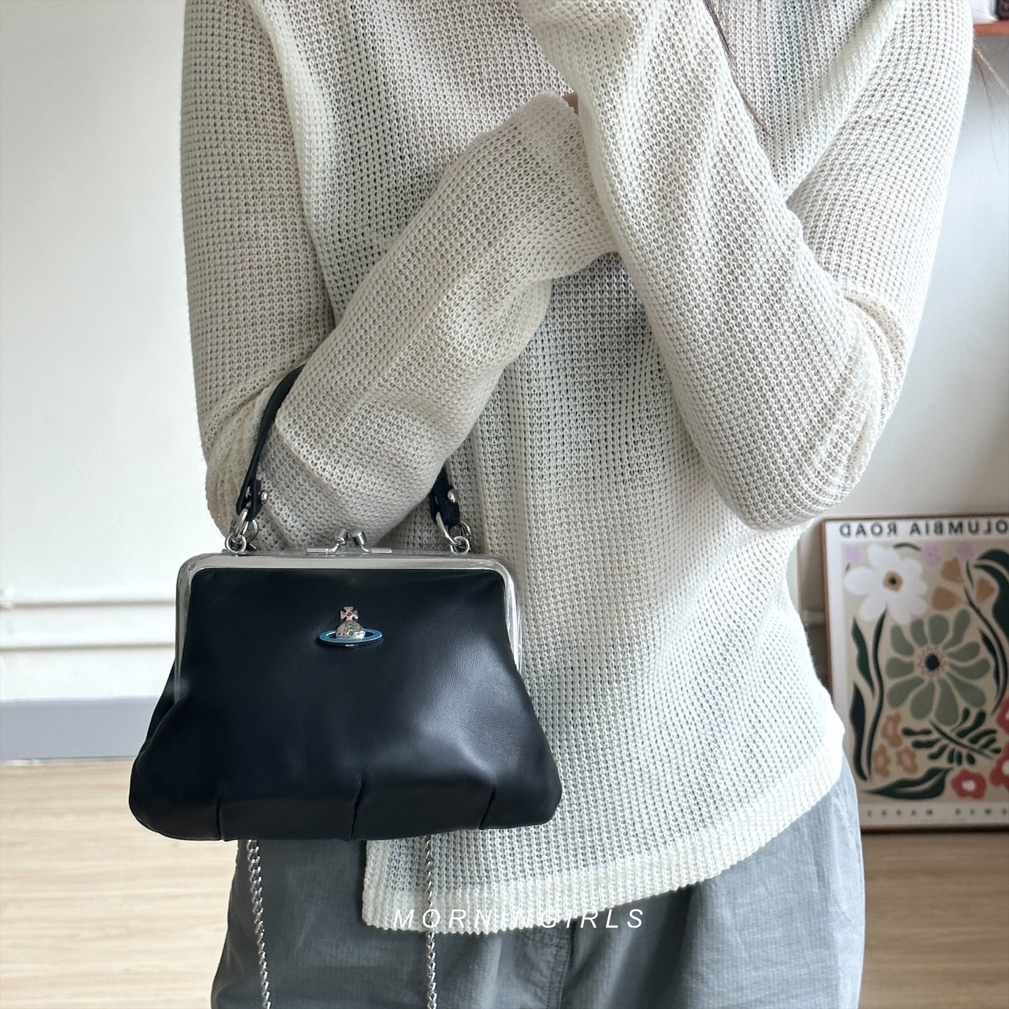 Vivienne Westwood Granny Frame Purse 經典餃子袋 藍土星小羊皮 [限定補貨回歸!小羊皮手感超軟熟］