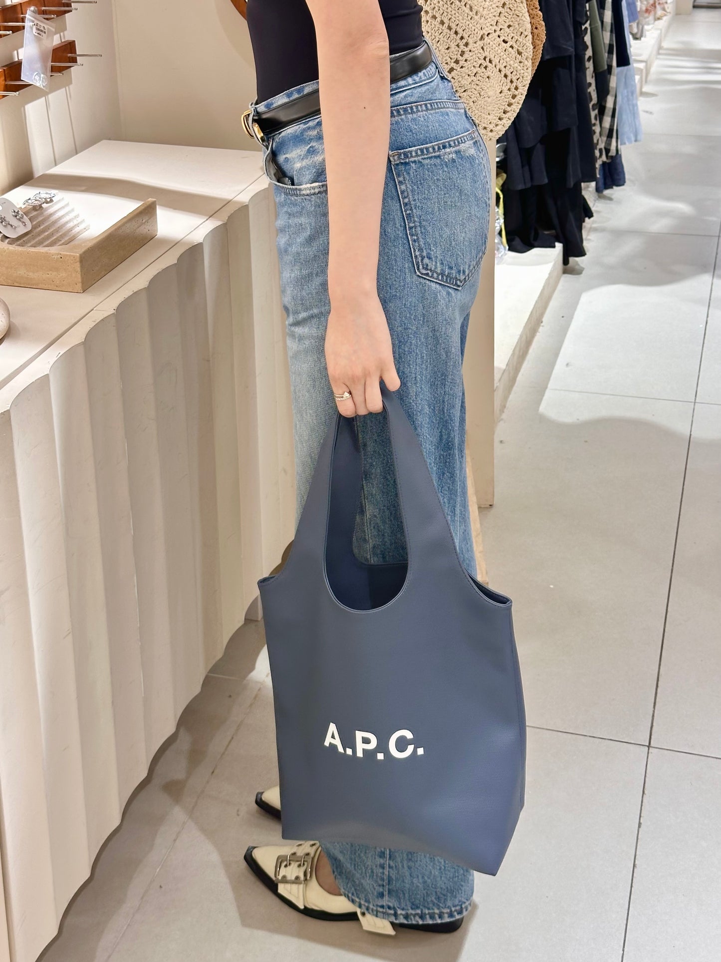 A.P.C. Ninon Tote Bag [SMALL] [可放A4尺寸!]
