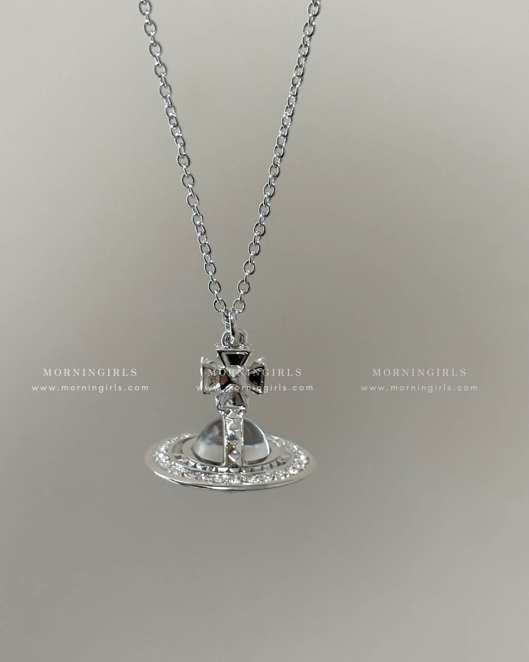 Vivienne Westwood Pina ORB Necklace Medium [清透白鑽星球]